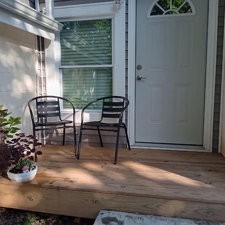 Bright And Cozy Lighthouse Cottage In Greenville Sc מראה חיצוני תמונה