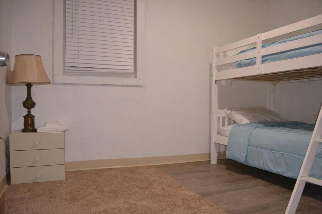 Bright And Cozy Lighthouse Cottage In Greenville Sc מראה חיצוני תמונה